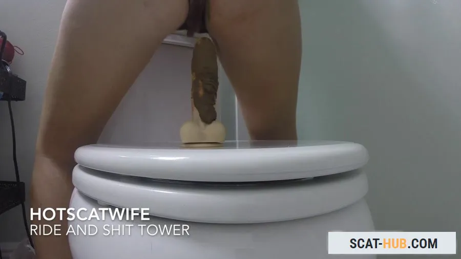 HotScatWife - RIDE and SHIT TOWER [FullHD 1080p / mp4 / 1.22 GB]