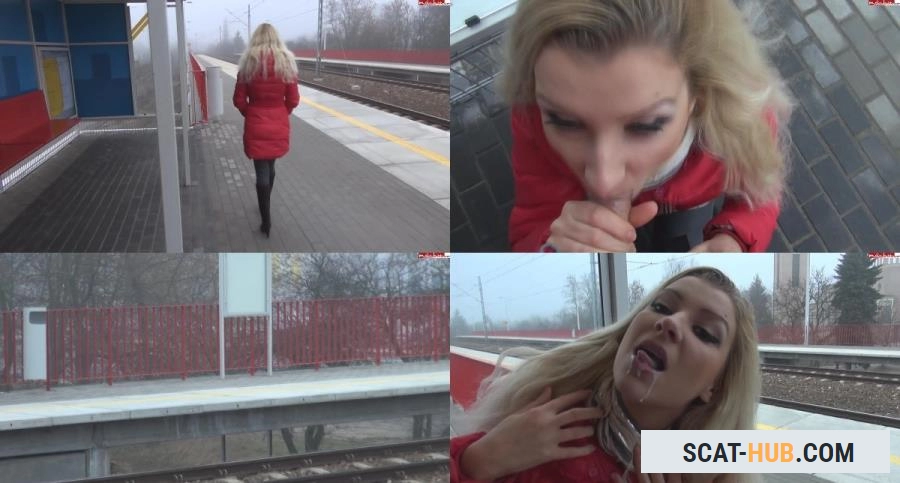 VanessaKiss - Blowjob S-Bahn Haltestelle! Public! [HD 720p / AVC / 56.8 MB]