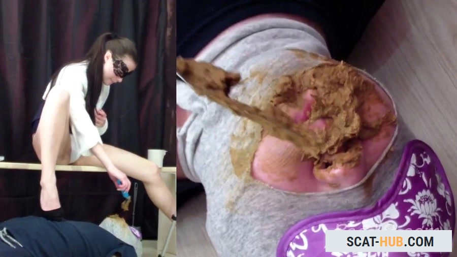 MilanaSmelly - Served Christina with her eyes closed [FullHD 1080p / mp4 / 1.65 GB]