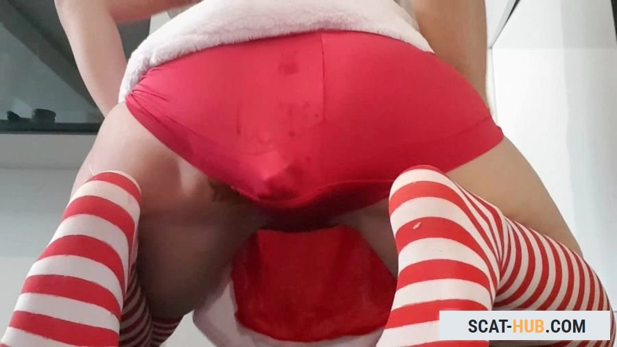 Love to Shit Girls - Xmas Red Panties Gift [HD 720p / wmv / 743 MB]