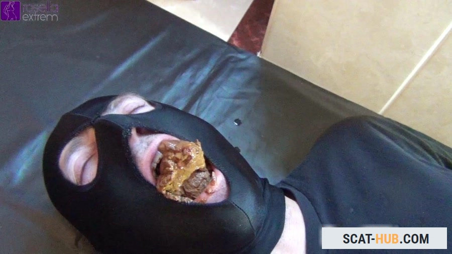 RosellaExtrem - Open your mouth and eat my shit! Shit meal for a new slave! [FullHD 1080p / mp4 / 1.41 GB]