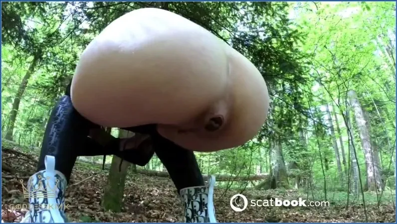 Download Morning Forest Shit & Pee (Scatbook) - Goddess Kink aka TeenScatGodess Scat-Hub.com