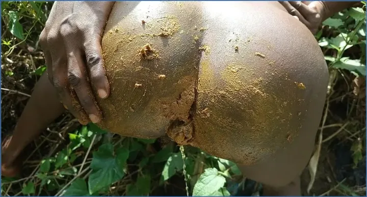 Pinky Prada's Outdoor Booty Shit Cream, a Scat-Shop Classic - related scat video at Scat-Hub