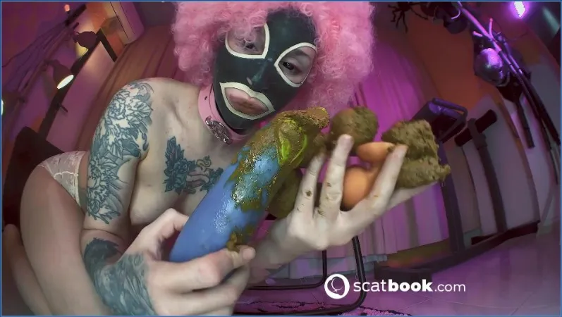 Fisting with Sweet Betty Parlour: Yammy Poo Chain Reaction - scat porn video at Scat-Hub.com