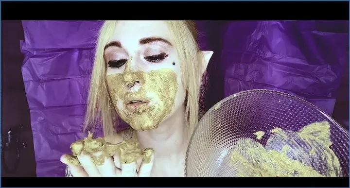 SweetBettyParlour - Real Golden Scat from Hairy ELF, Shitting & Solo - scat porn video at Scat-Hub.com