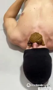 Pile of shit [HD 720p / AVC / 26.4 MB]