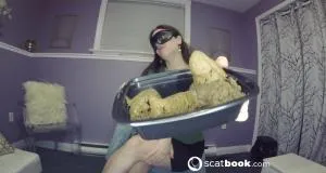 Shit Therapy For Scat Client [FullHD 1080p / AVC / 310.77 MB]