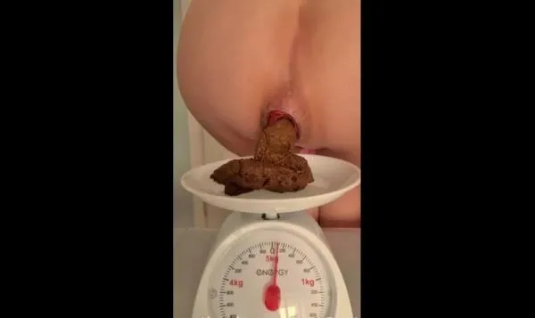 High speed shit eating [HD 720p / AVC / 128.38 MB]