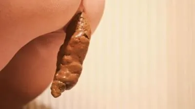 Standing Toilet Shit [HD 720p / mp4 / 4.99 MB]