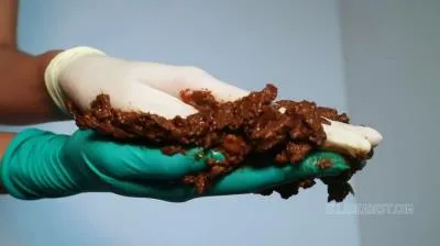 Online ASMR GLOVED HAND POOP [HD 720p / mp4 / 66.7 MB] scat-hub.com