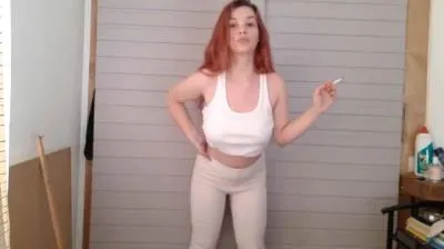Online Dance, Fart, Shit, Squish It [HD 720p / mp4 / 81.2 MB] scat-hub.com