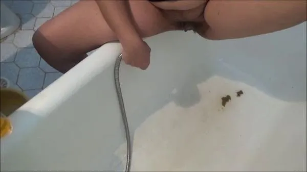 Diarrhea And Enema [SD / mp4 / 291 MB]