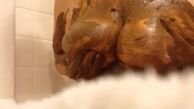 Online Smearing My Shit On My Boobs [SD / mov / 15.1 MB] scat-hub.com