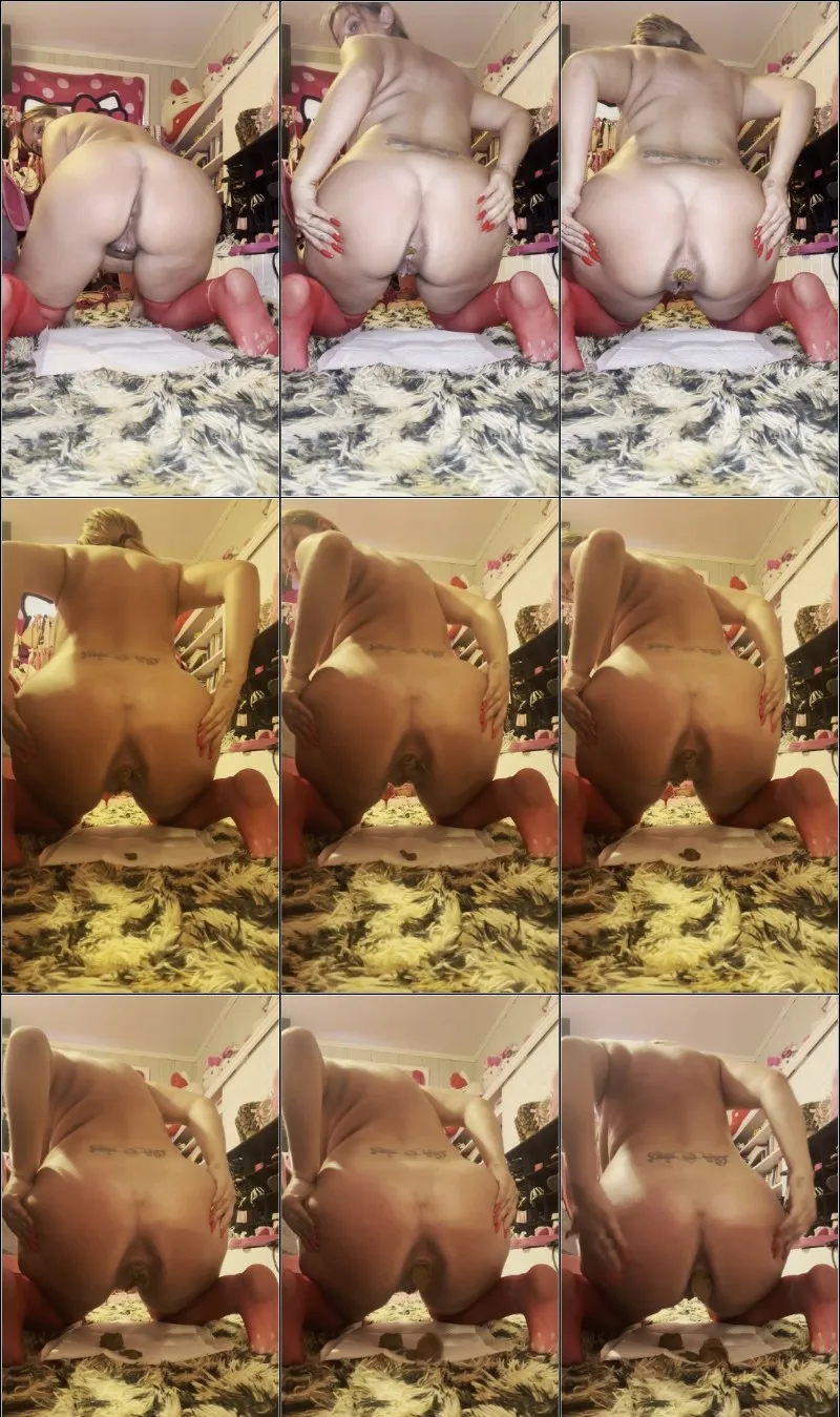Download Pooping in Red Stockings, Kaviar Fetish Scat-Hub.com
