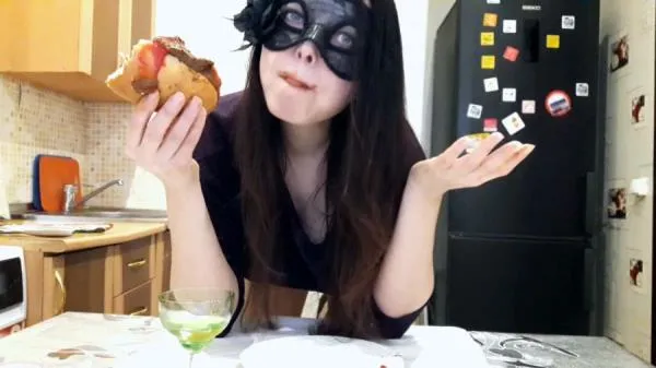 Scat Hot Dog Swallow By Top Scat Girl [FullHD 1080p / mp4 / 858 MB]