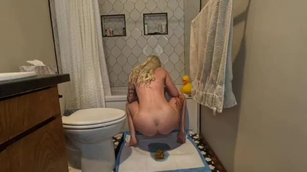 Doorbell Dumpy [FullHD 1080p / mp4 / 232 MB]