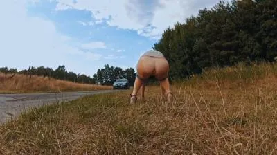 Online OMG Caught Outside While Pooping [HD 720p / mp4 / 8.61 MB] scat-hub.com