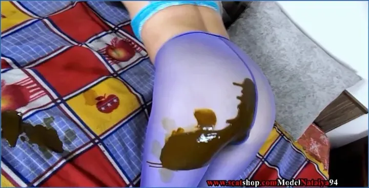 Liquid Diarrhea In Colored Pantyhose (Scat-Shop) - scat porn video at Scat-Hub.com