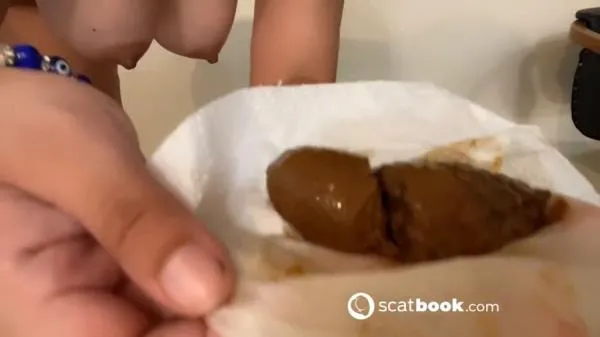 Fucking The Shit Outta My Ass [HD / mp4 / 50.0 MB]