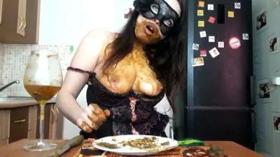 Online Shit And Pee Swallow XXL - The Scat Dinner [FullHD 1080p / mp4 / 1.32 GB] scat-hub.com