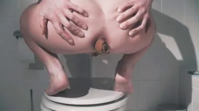 Online Big Toilet Turd [HD 720p / mp4 / 11.4 MB] scat-hub.com
