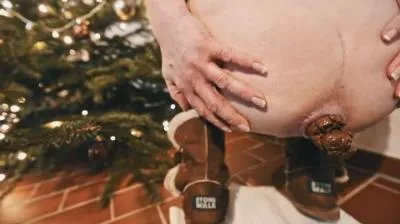Online It's Getting Xmas 2 [HD 720p / mp4 / 20.3 MB] scat-hub.com