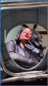 Online Aggressive Latin Scat Queen Bossy Delilah [SiteRip / mp4 / 63.72 MB] scat-hub.com