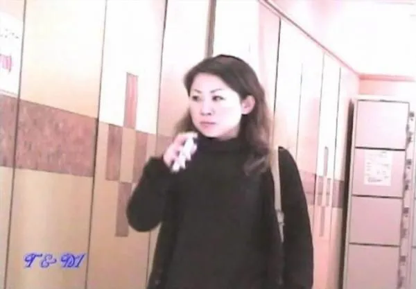 Asian hidden spycam toilet cam am [DVDRip / avi / 601.9 MB]