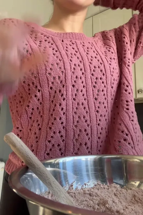 Heavy Brownie Time: Deep Defecation in Tight Close-Up - A Prime - scat porn video at Scat-Hub.com