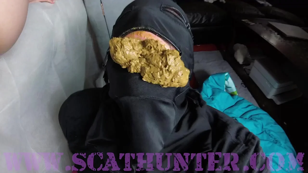 Crowd Fund Film - Scathunter Big Scat and Anal Kaviar Show HD - scat porn video at Scat-Hub.com