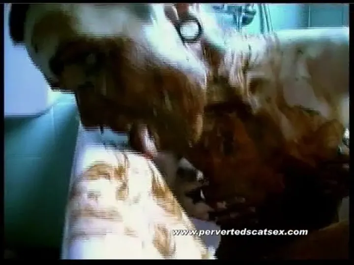 Solo Scat Goddess Smears and Downloads Her Messy Release - Full Video - scat porn video at Scat-Hub.com