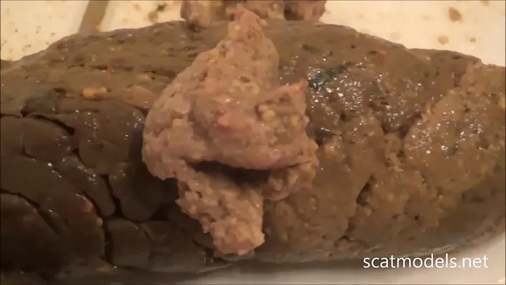 Solo Defecation and Smearing on Tile - A Natural Scat Girl's - scat porn video at Scat-Hub.com